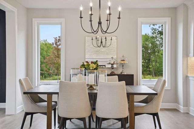 7 Pondview Trail, North Oaks, MN 55127