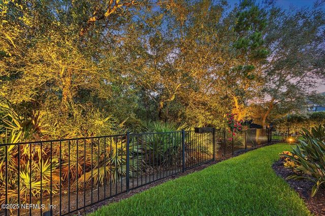 138 PALM ISLAND Way, Ponte Vedra, FL 32081