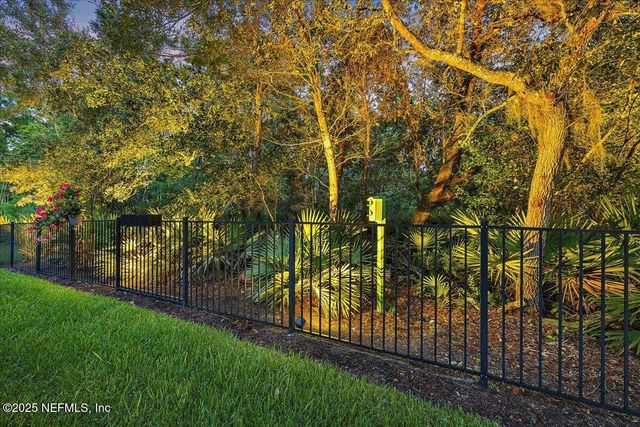 138 PALM ISLAND Way, Ponte Vedra, FL 32081