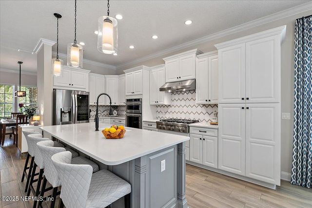 138 PALM ISLAND Way, Ponte Vedra, FL 32081