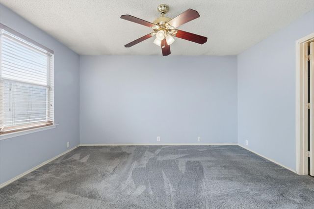 1512 Columbia Drive, Glenn Heights, TX 75154