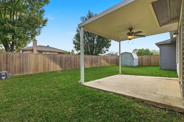 1512 Columbia Drive, Glenn Heights, TX 75154