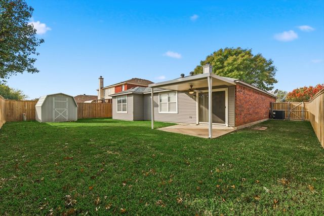 1512 Columbia Drive, Glenn Heights, TX 75154