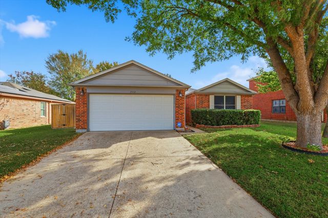 1512 Columbia Drive, Glenn Heights, TX 75154