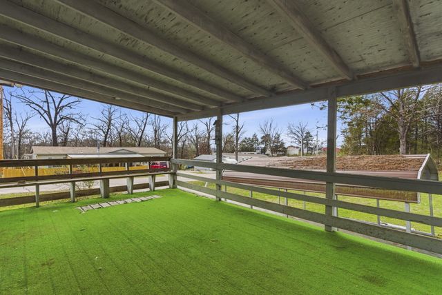 6008 Spruce Avenue, Merriam Woods, MO 65740