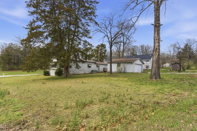 6008 Spruce Avenue, Merriam Woods, MO 65740