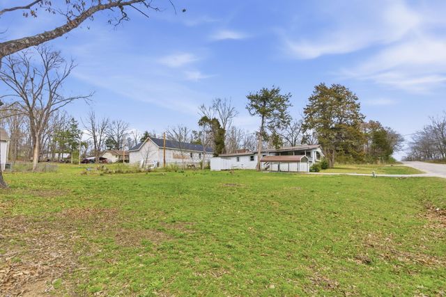 6008 Spruce Avenue, Merriam Woods, MO 65740