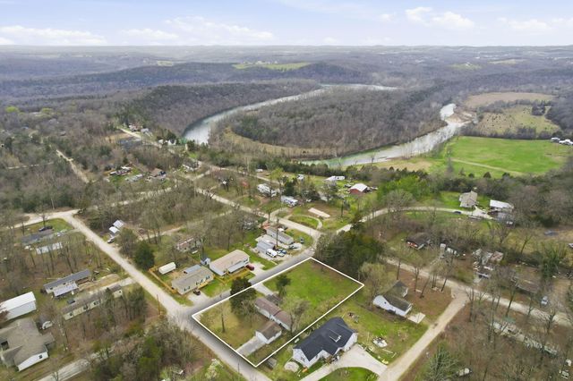 6008 Spruce Avenue, Merriam Woods, MO 65740