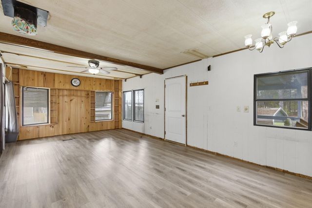 6008 Spruce Avenue, Merriam Woods, MO 65740