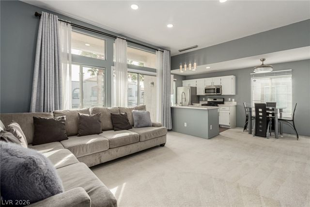 3125 North Buffalo Drive 2117, Las Vegas, NV 89128