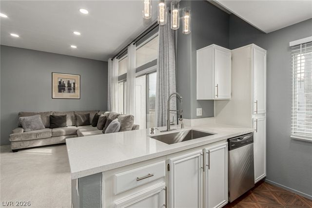 3125 North Buffalo Drive 2117, Las Vegas, NV 89128