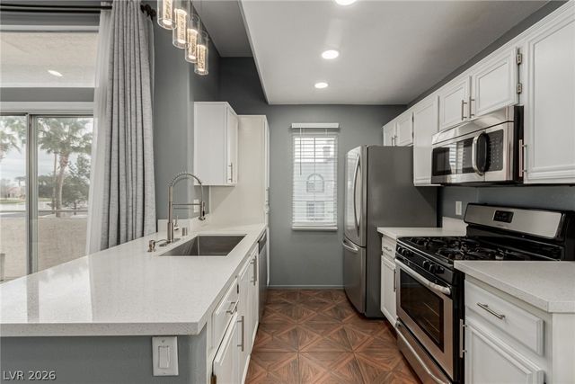 3125 North Buffalo Drive 2117, Las Vegas, NV 89128