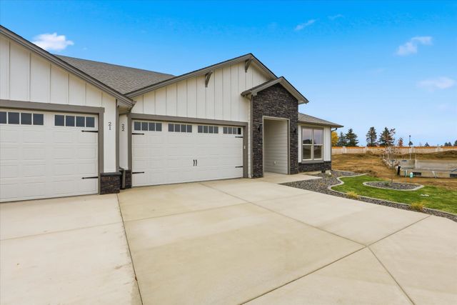 1109 - Unit 22 N Country Club Dr, Deer Park, WA 99006