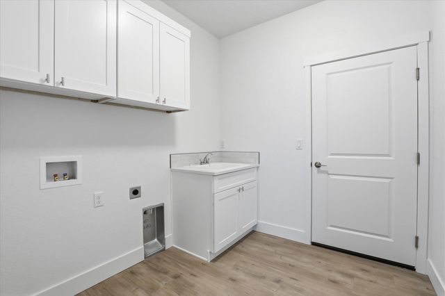 1109 - Unit 22 N Country Club Dr, Deer Park, WA 99006