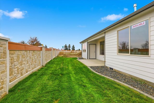 1109 - Unit 22 N Country Club Dr, Deer Park, WA 99006