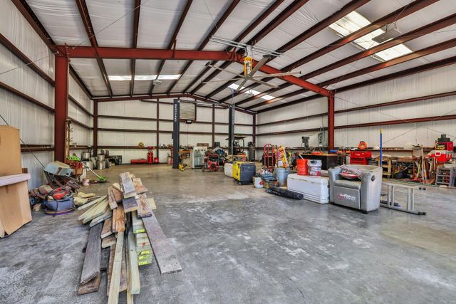 250 Critter Creek Road, Coldspring, TX 77331