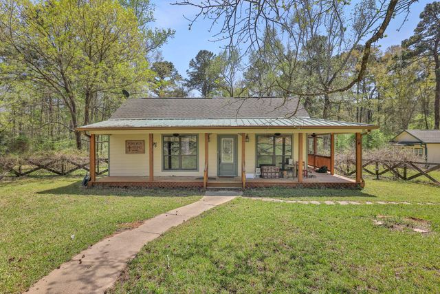 250 Critter Creek Road, Coldspring, TX 77331
