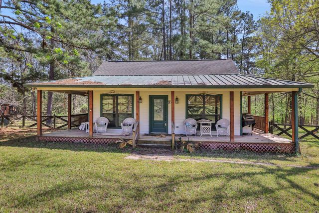 250 Critter Creek Road, Coldspring, TX 77331