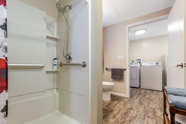 5220 Edgeview Road, Columbus, OH 43207