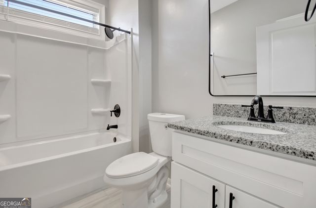 352 Elkins Place, Peachtree City, GA 30269