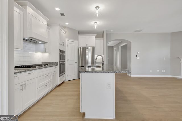 352 Elkins Place, Peachtree City, GA 30269