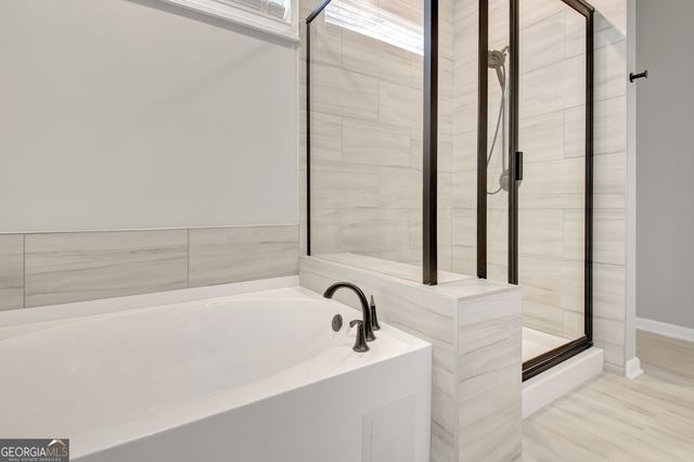 352 Elkins Place, Peachtree City, GA 30269