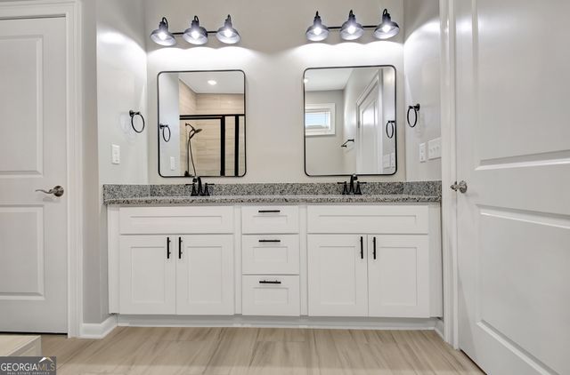 352 Elkins Place, Peachtree City, GA 30269