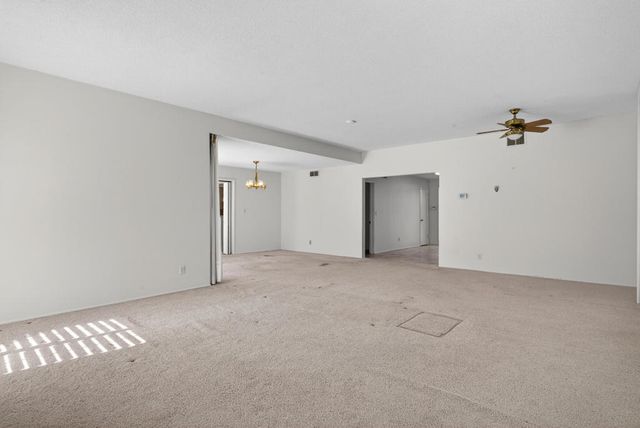 2283 S Alhambra Drive, Palm Springs, CA 92264