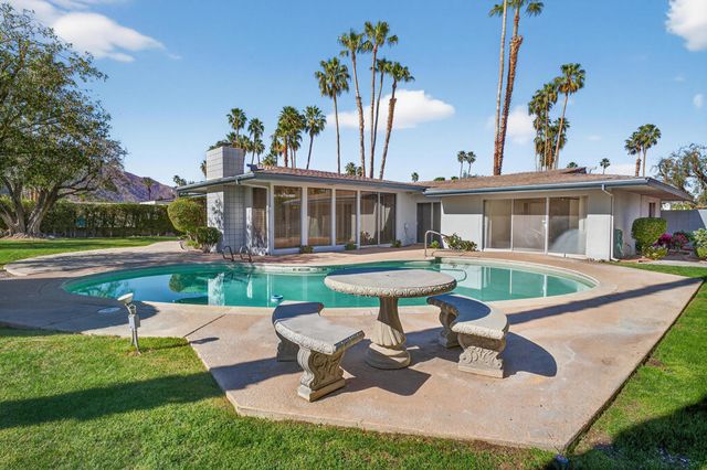 2283 S Alhambra Drive, Palm Springs, CA 92264