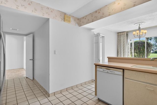 2283 S Alhambra Drive, Palm Springs, CA 92264