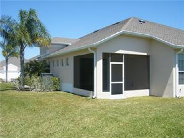 434 N Tangerine Square SW, Vero Beach, FL 32968