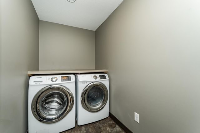 3346 Ridgeline Drive SE, Rochester, MN 55904