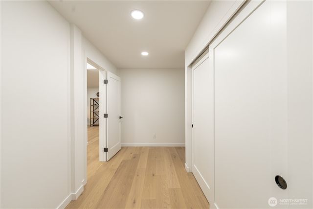 24926 SE Mirrormont Boulevard, Issaquah, WA 98027