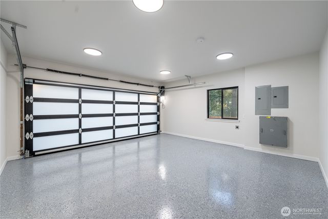 24926 SE Mirrormont Boulevard, Issaquah, WA 98027