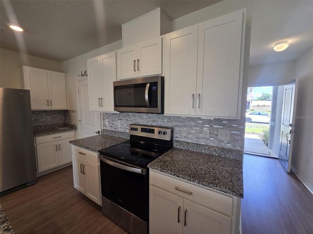 1483 MIRABELLA CIRCLE, Davenport, FL 33897