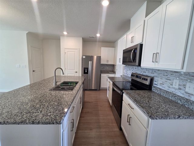 1483 MIRABELLA CIRCLE, Davenport, FL 33897