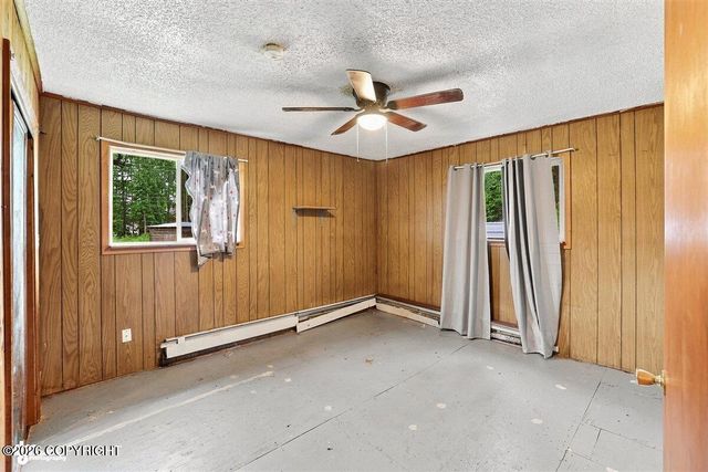 35814 Glory Street, Soldotna, AK 99669