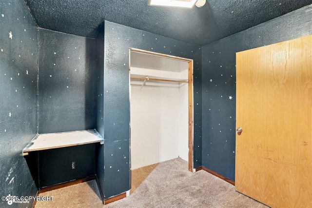 35814 Glory Street, Soldotna, AK 99669