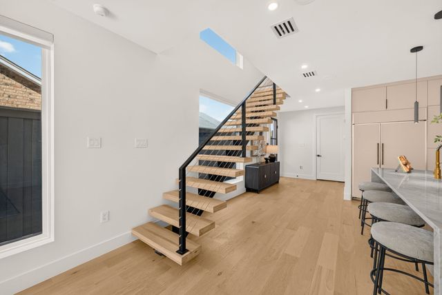 6531 Victoria Avenue, Dallas, TX 75209