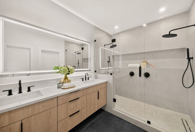 6531 Victoria Avenue, Dallas, TX 75209