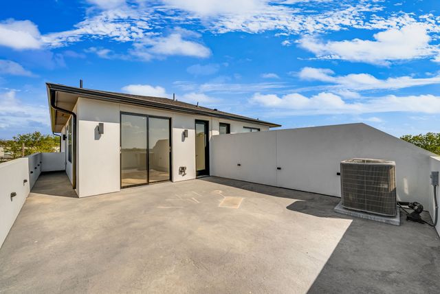 6531 Victoria Avenue, Dallas, TX 75209
