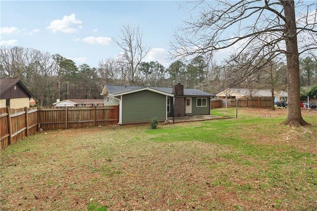 152 Club Circle, Stockbridge, GA 30281