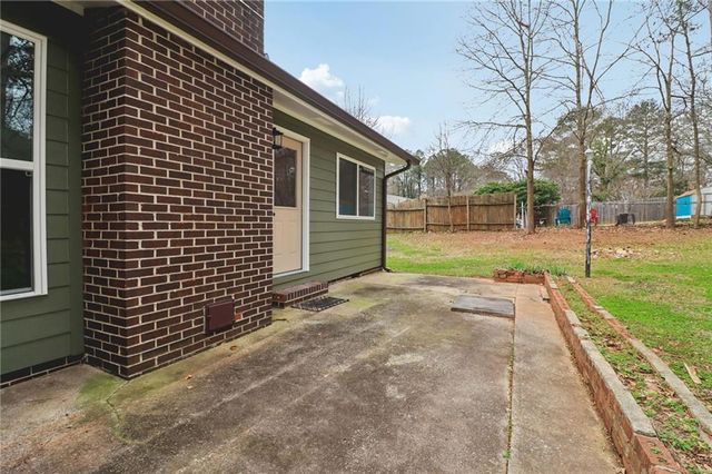 152 Club Circle, Stockbridge, GA 30281