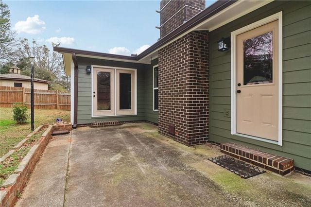 152 Club Circle, Stockbridge, GA 30281