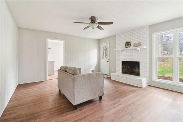 152 Club Circle, Stockbridge, GA 30281