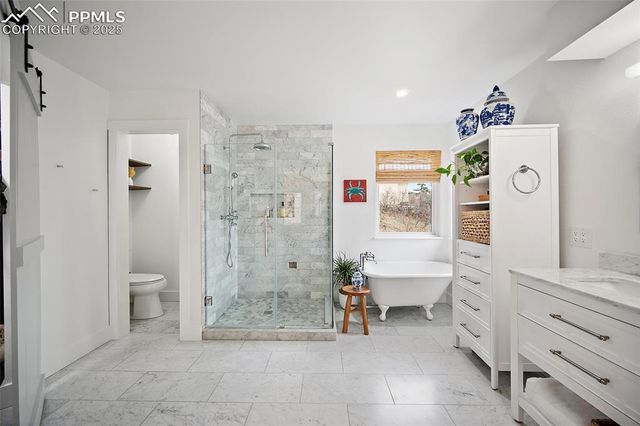 2855 Halleys Court, Colorado Springs, CO 80906