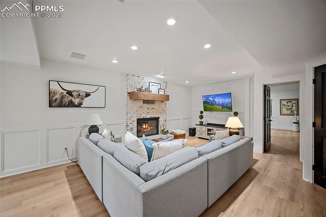 2855 Halleys Court, Colorado Springs, CO 80906