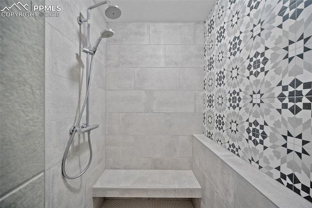 2855 Halleys Court, Colorado Springs, CO 80906