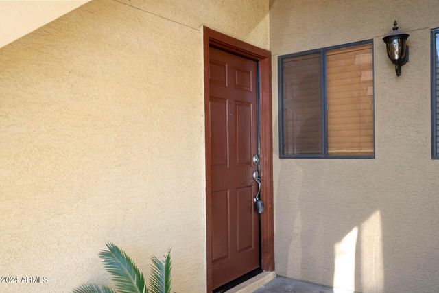 7008 E Gold Dust Avenue 103, Paradise Valley, AZ 85253