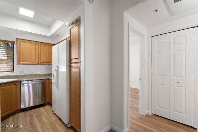 7008 E Gold Dust Avenue 103, Paradise Valley, AZ 85253